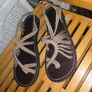Woven sandal